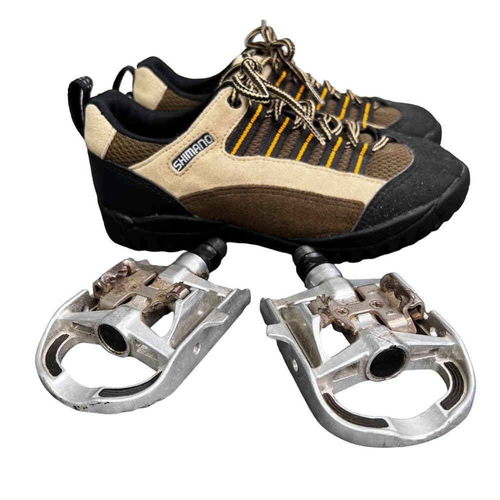 Shimano SPD Mountain Biking Cycling Shoes with Cleats size 36 US 5.5 Women